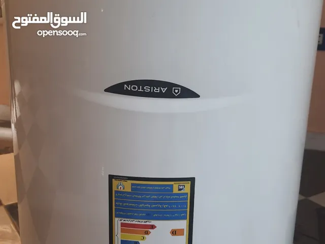سخان كهرباء اريستون ايطالى 80 لتر بحاله جيده جدا