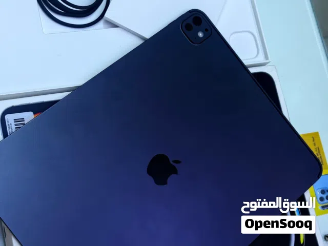 Apple ipad pro M5 13inch 256gb Under Warranty Apple 10 Month Available like new 100% Battery 3 cycle