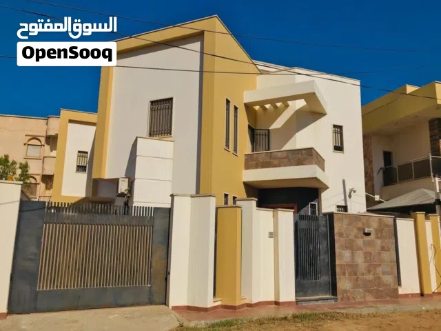 360 m2 More than 6 bedrooms Villa for Sale in Tripoli Souq Al-Juma'a