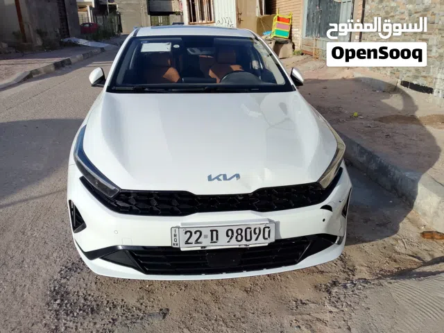 2024 كيا K3 EX