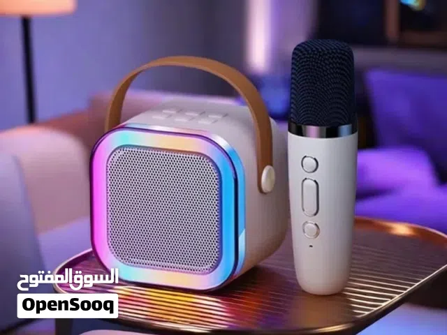 الة كاريوكي صغيرة مع 2 مكرفون لاسلكل مكبر للصوت