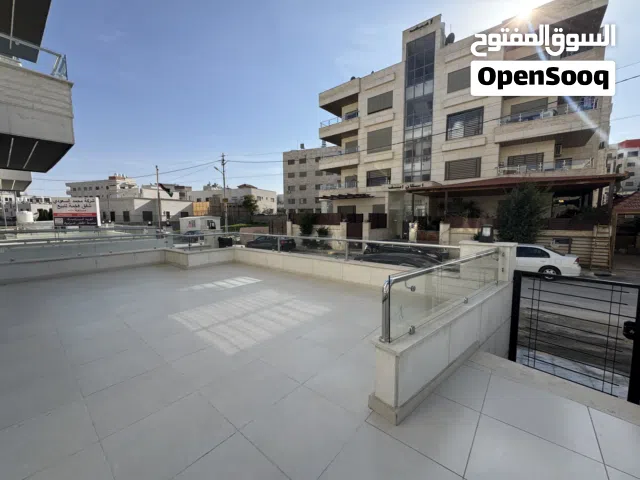 شقة طابق أرضي في مرج الحمام طريق المطار قرب كازية المناصير الظهير ومدارس العقيق من المالك مباشرة