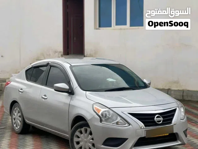 Nissan Versa 2018