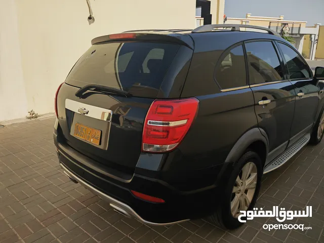 Used Chevrolet Captiva in Buraimi