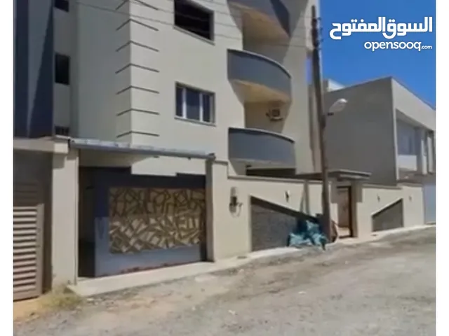 900 m2 More than 6 bedrooms Townhouse for Sale in Tripoli Al-Sabaa