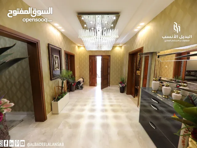 550 m2 More than 6 bedrooms Villa for Rent in Tripoli Al-Sabaa