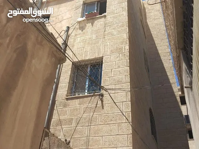  Building for Sale in Zarqa Al Souq