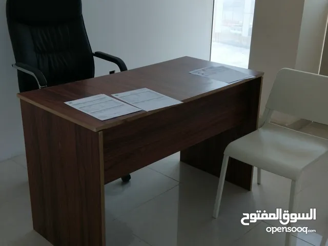 مكاتب عقد توثيق لاستخراج وتجديد الرخص التجاريه يشمل اللوحات ورسوم البلديه والتفتيش