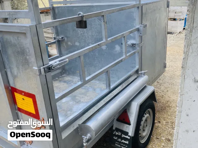 مجروره لسيارات اشي بصلا عنبي العرباي جديده مش ماشيه ووزن ممتاز السعر قابل لتفاوض