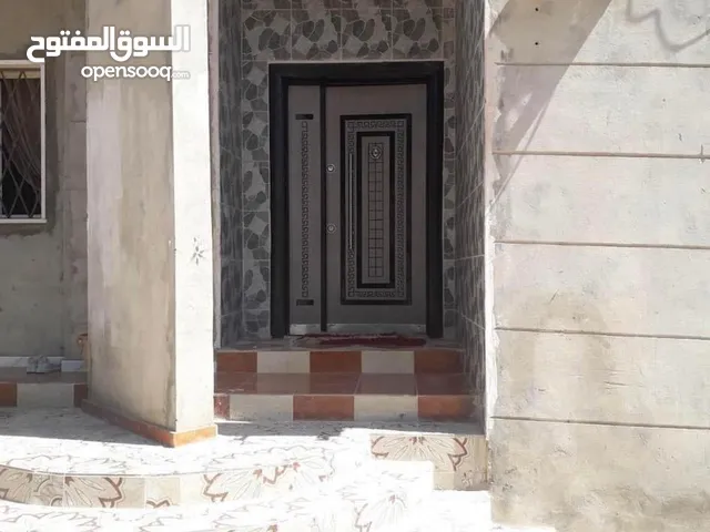 320 m2 More than 6 bedrooms Townhouse for Sale in Tripoli Abu Saleem