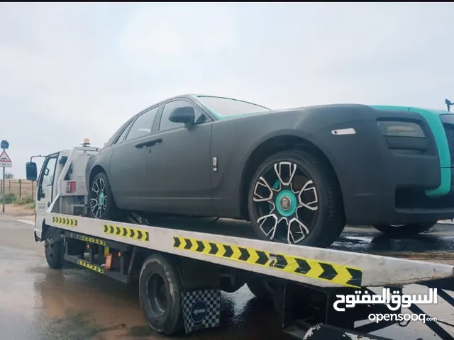 Car recovery service Dubai 24 hours