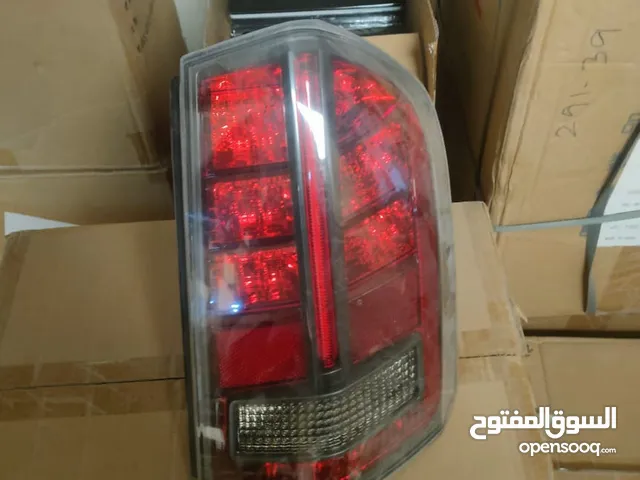 باك ليت ل سيارة كرايسلر c300 اصليه موديل 2014 وتحت قابل للتفاوض Back light for Chrysler c300