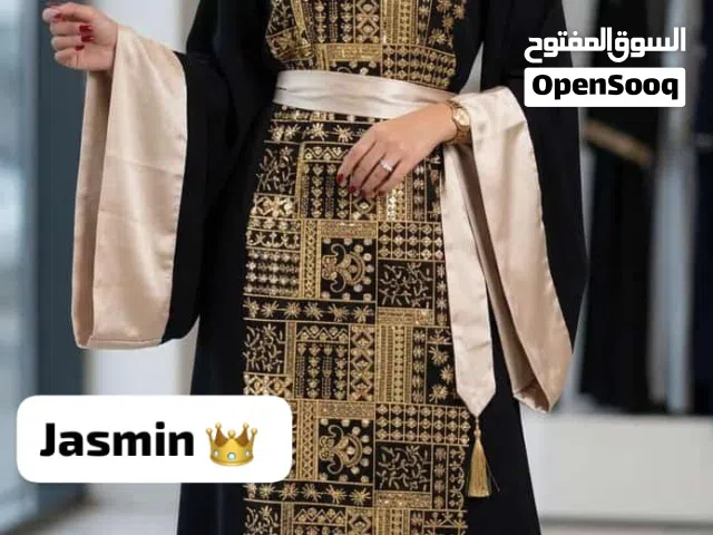 دراعه السلطانه المميزه نقش بالقصب والستراس مقاسات 38 /40 /42 / /46 /48 300 واصل القدس والضفه