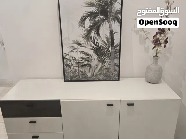 كونسول راقي حجم مناسب للبيع