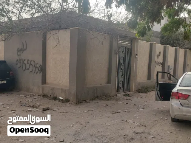 عقار لبيع فى الهضبة طول