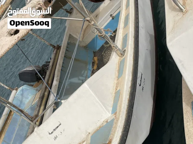 قارب للبيع تلات قرائن صناعه مصراته