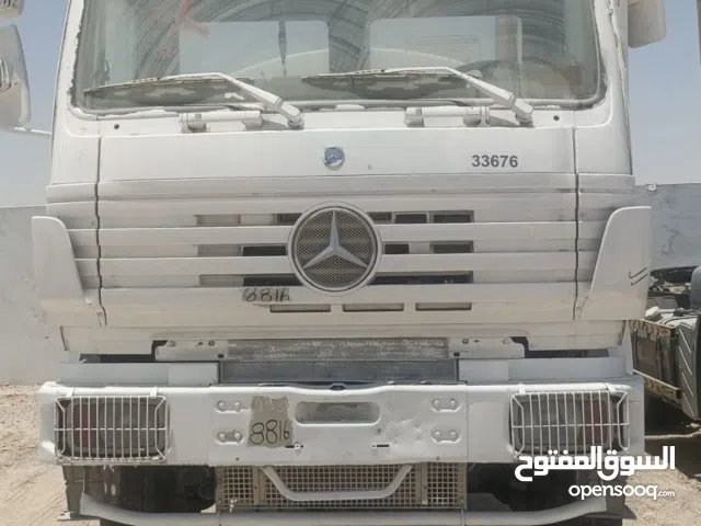 مرسيذس بنز 2031 2000 4*4جد