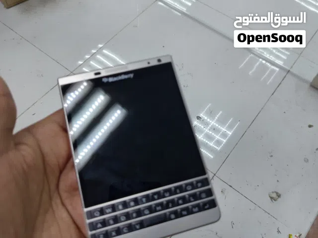 blackberry passport