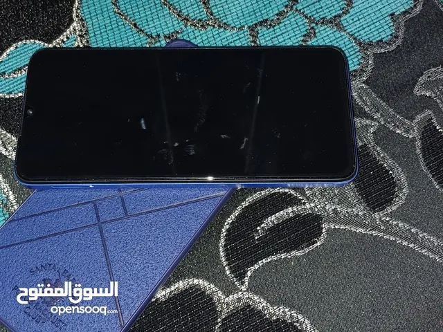 Samsung Galaxy A7 64 GB in Tripoli