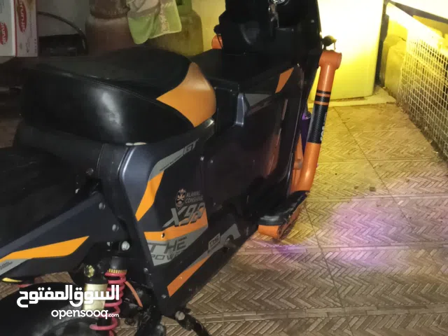 دراجه X900مستعمل 4تشهر البطاريات تعبانه شوي السعر 375ويها مجال