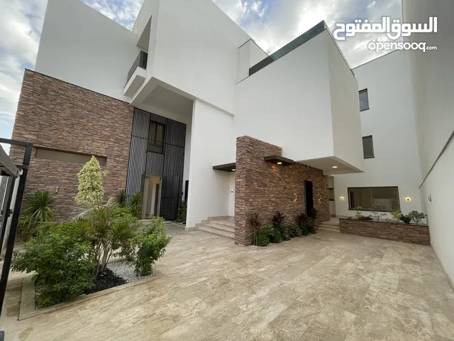 620 m2 More than 6 bedrooms Villa for Sale in Tripoli Other