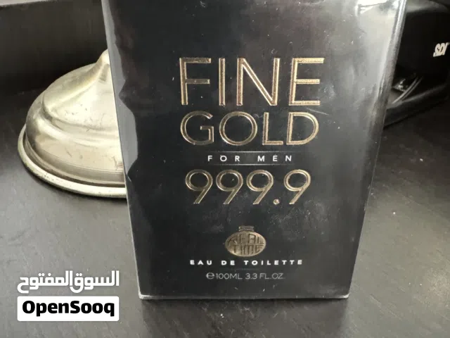 عطر رجالي منعش برائحة الليمون