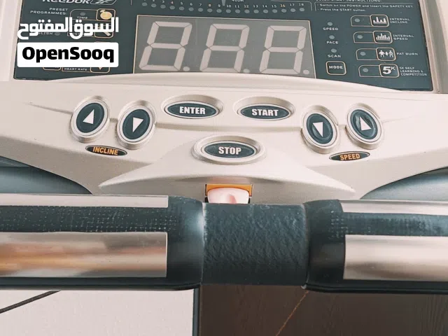للمشي treadmill