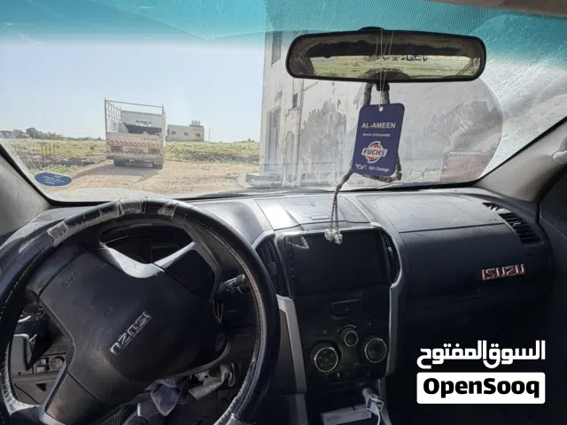 2013, ايسوزو, D-ماكس, LS