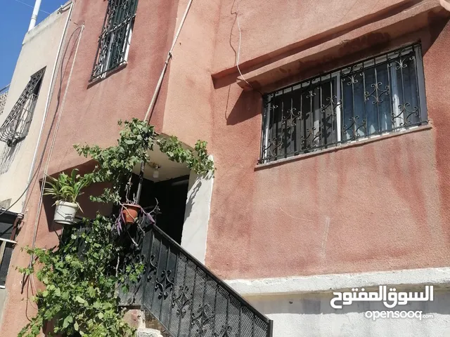 65m2 More than 6 bedrooms Townhouse for Sale in Amman Al-Wehdat