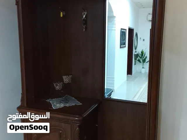 بوفي مستعمل للبيع