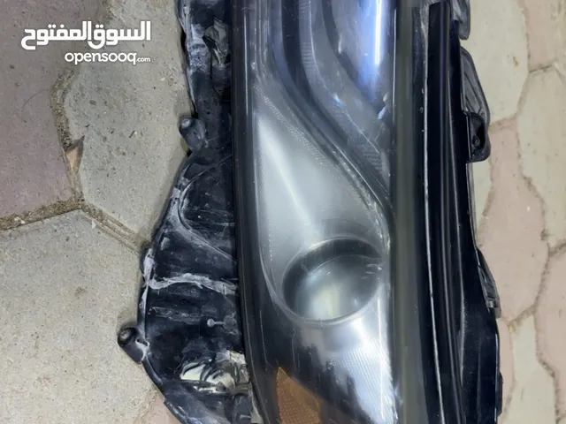 مصابيح اماميه كامري 2020