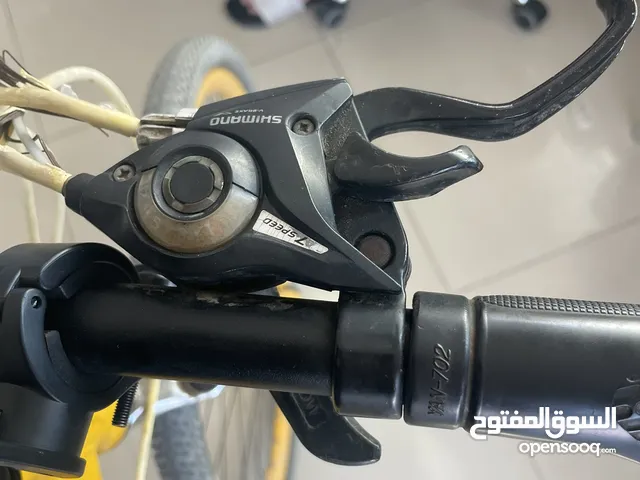 سيكل لاند روفر فنان جدا جدا يجنن لون اصفر سرييييع طيارة مع قير 3-7 سعرات