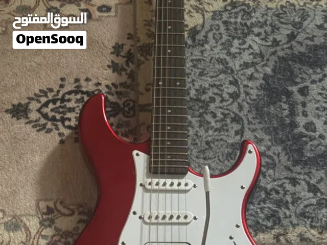 للبيع طقم جيتار ياماها كهربائي متكامل (Yamaha EG112C Bundle) - جاهز للعزف