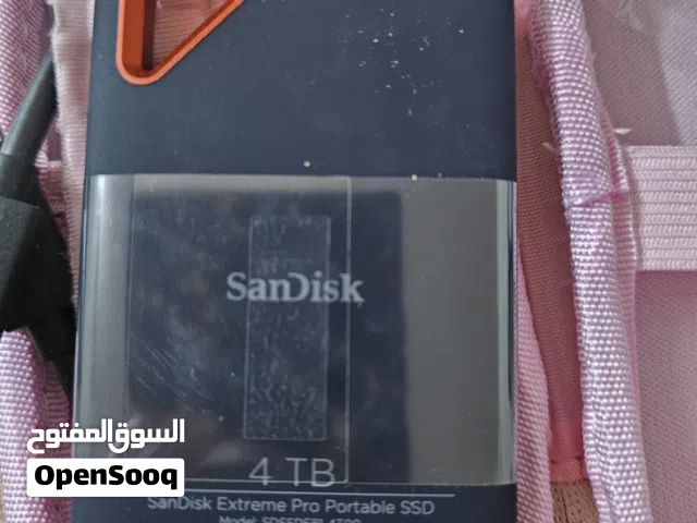هارد دسك خارجي من نوع SanDisk Extreme Pro Portable SSD بسعة 4 تيرابايت. جديد غير مستخدم مع الحافظة