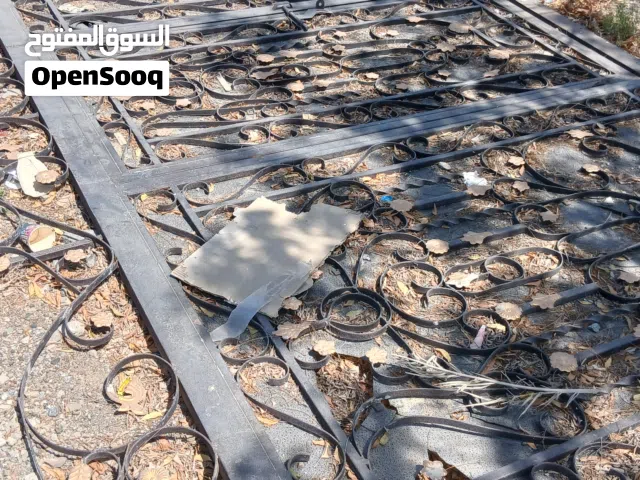 باب حديد خارجي مستعمل