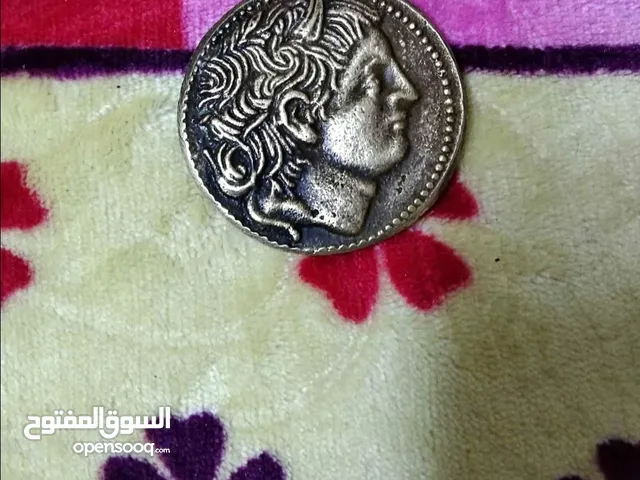 قلاده نادره جدا لبطليموس الثالث اليوناني