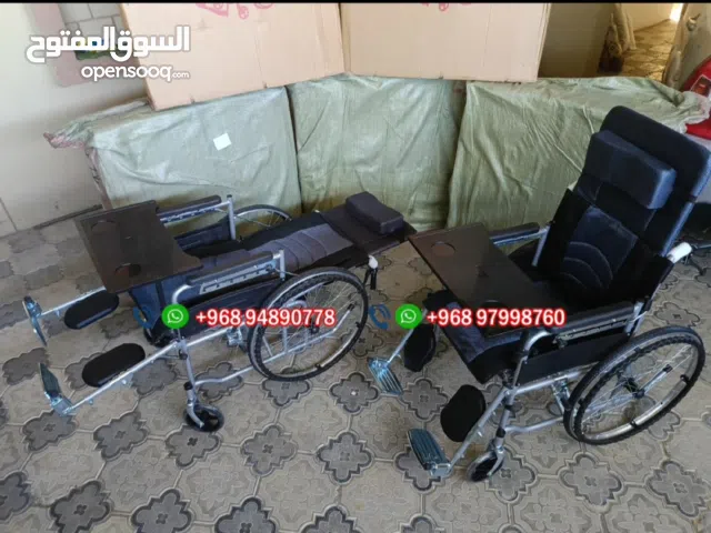 *كرسي متحرك لكبار السن وذوي الاحتياجات الخاصة*