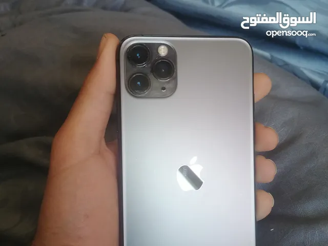 ايفون 11 برو ماكس بحاله ممتازه كل اشي شغال فيه رقمي بلوصف للتواصل بسعر حرق للبيع المستعجل