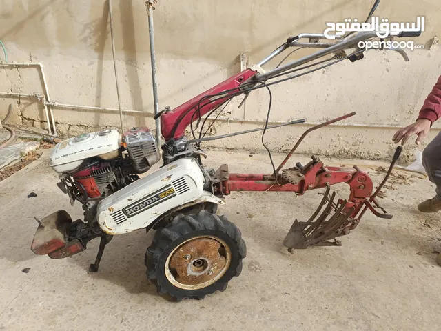 1995 Tractor Agriculture Equipments in Amman