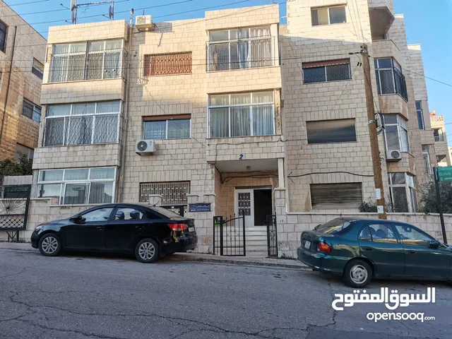 213m2 3 Bedrooms Apartments for Sale in Amman 3rd Circle