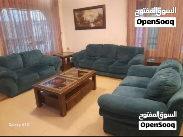 طقم كنب مع طاولات للبيع