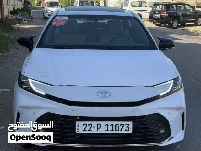 تيوتا كامري 2025 للبيع