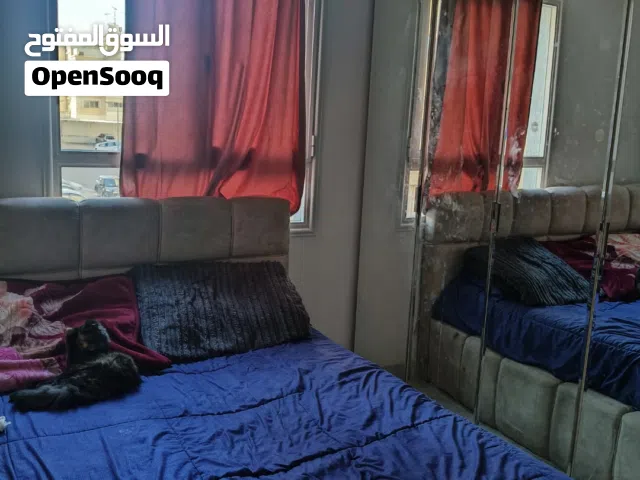 غرفه وصاله مفروشه نضيفه جدا اول ساكن تكييف مركزي باركن خاص مدة أربع شهور متاحه من يوم 16 خمسه