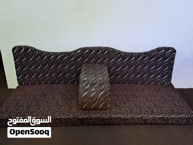 مجلس ارضي 4×4 نضيف جدا للبيع