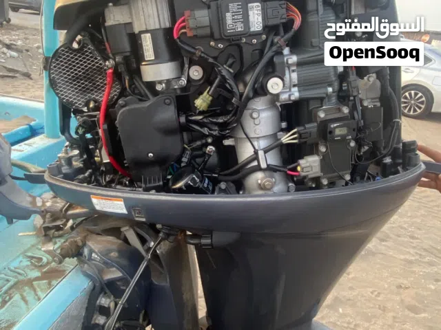 قارب 23 ومكينه ياماها 115 فورستورك ماشيه 945 صاعه فقط