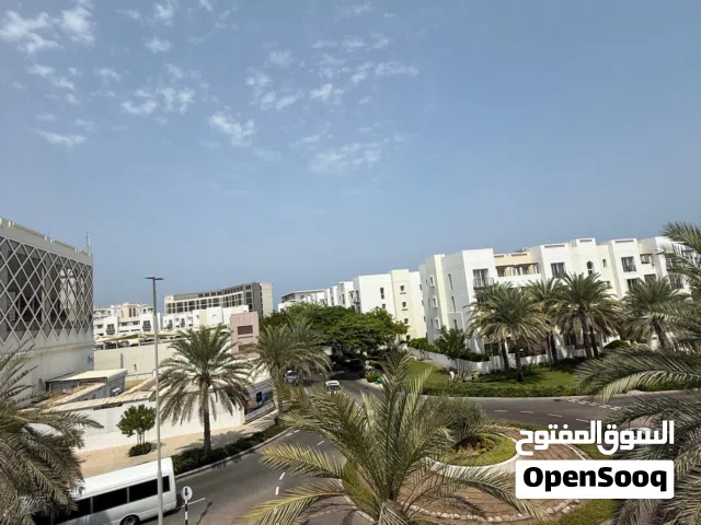 تاون هاوس مؤثث فاخر للبيع في الموج بتشطيبات فندقية Luxury Townhouse for sale in Al Mouj