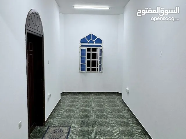 125 m2 2 Bedrooms Apartments for Rent in Muscat Al Mawaleh