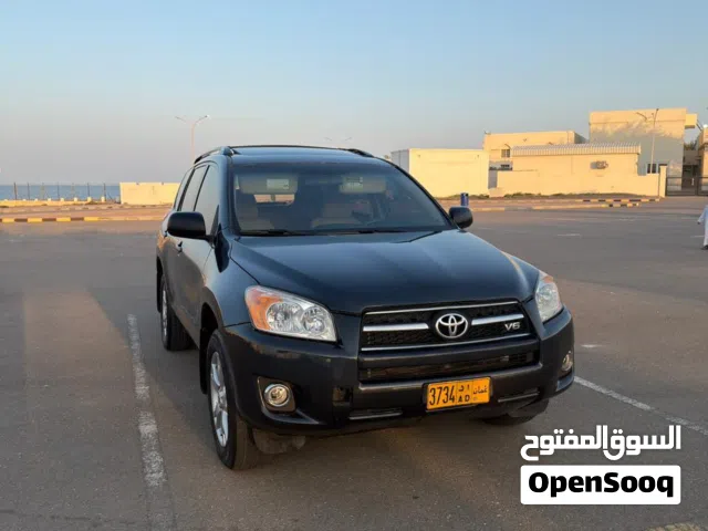 2011 تويوتا راف فور Standard