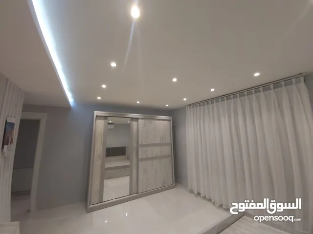 145 m2 4 Bedrooms Apartments for Rent in Irbid Al Thaqafa Circle