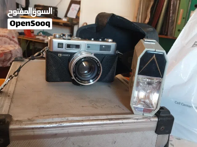 كاميرا الياشكا ياباني بحالة الفابريكا بالفلاش